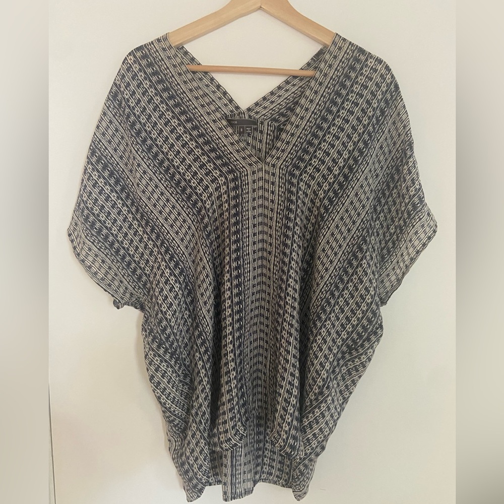 Vince Silk Flowy Top - Picture 1 of 4